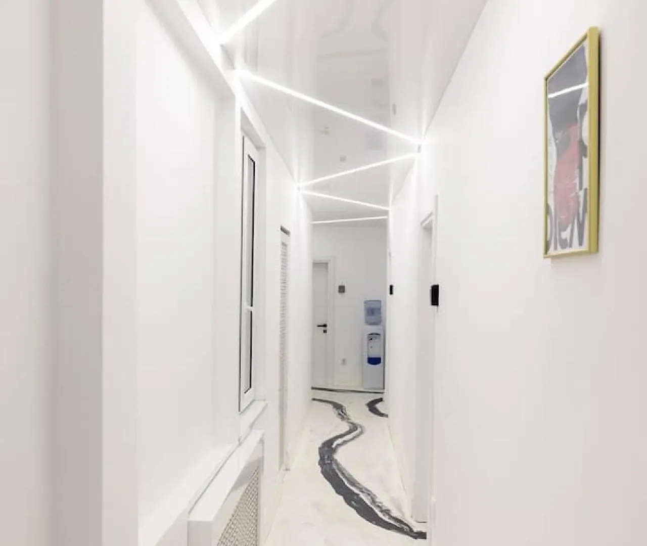 아파트 Bucharest Studios Dubai Room 루마니아