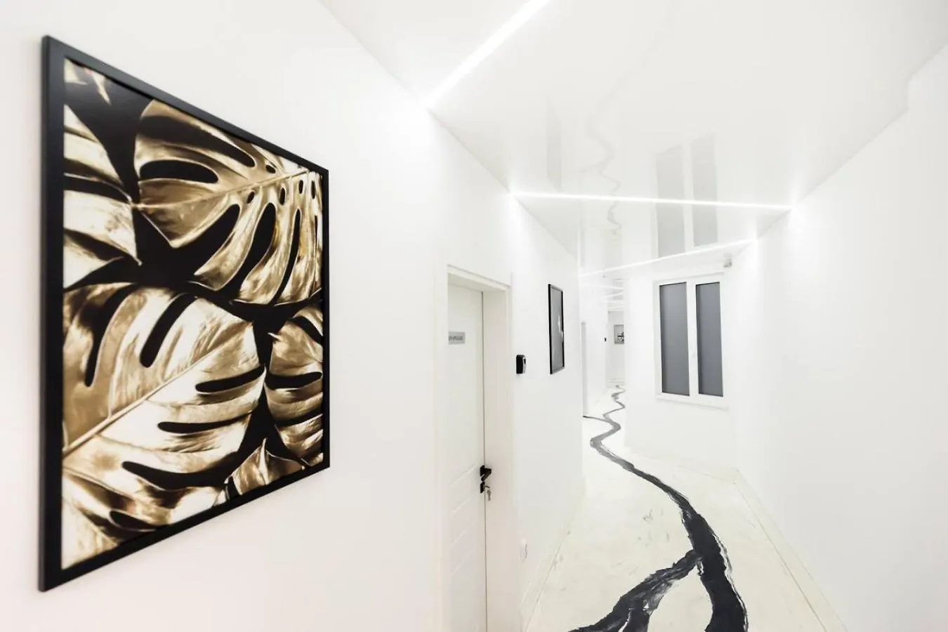 Apartamento Bucharest Studios Dubai Room