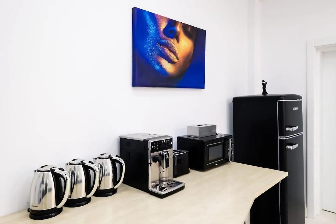 Bucharest Studios Dubai Room